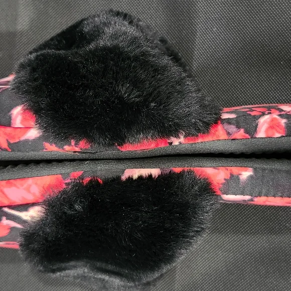 Victoria's Secret Red and Black Floral Slippers - Picture 3 of 6